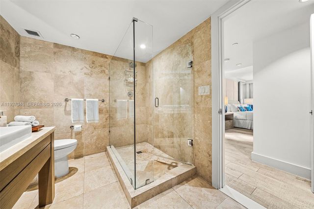 102 24th St 1207, Miami Beach, FL 33139