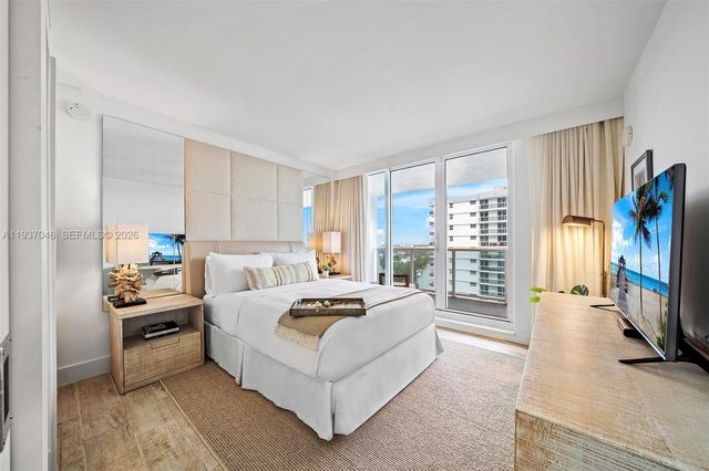 102 24th St 1207, Miami Beach, FL 33139