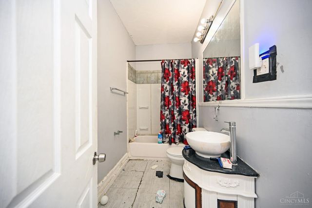 3918 Tappan Avenue, Cincinnati, OH 45223
