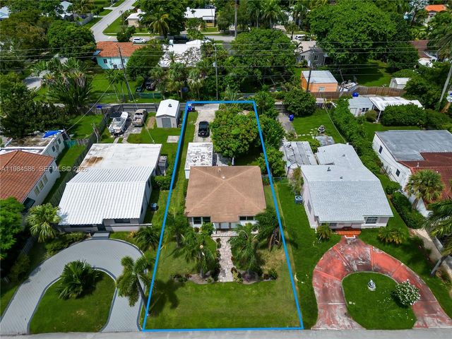 1539 Funston St, Hollywood, FL 33020