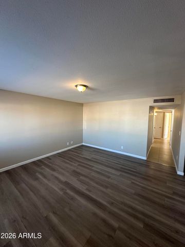 3221 E CAPITAN DREYFUS Avenue, Phoenix, AZ 85032