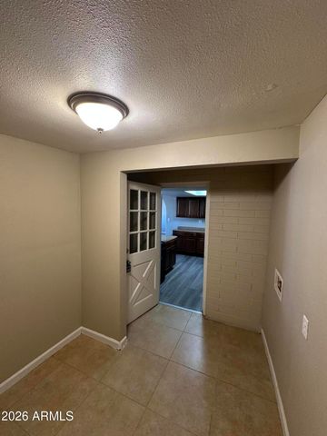 3221 E CAPITAN DREYFUS Avenue, Phoenix, AZ 85032