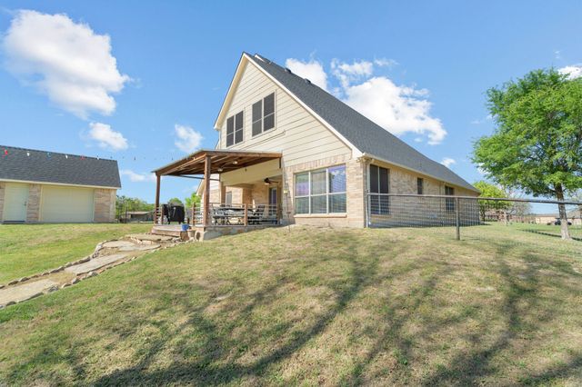112 Waterfall Court, Azle, TX 76020