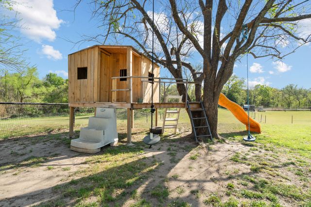 112 Waterfall Court, Azle, TX 76020