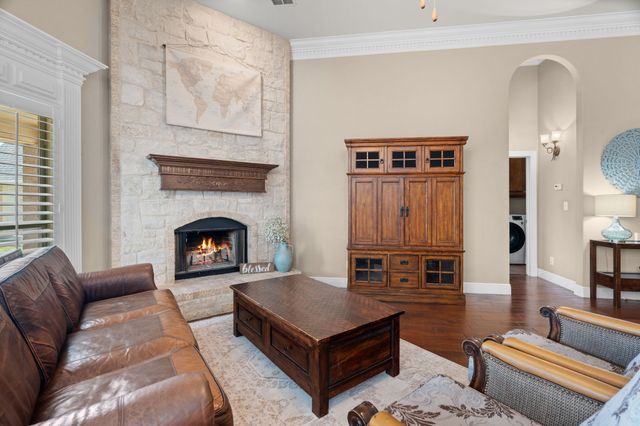 112 Waterfall Court, Azle, TX 76020