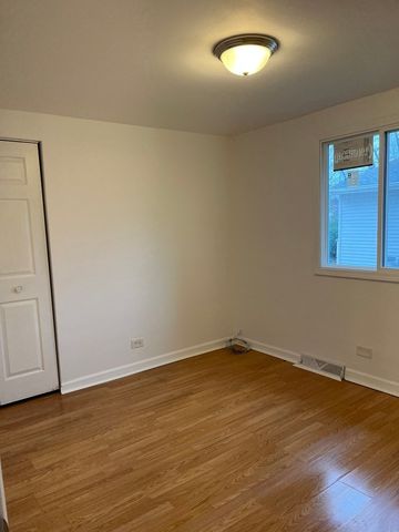 16226 Ashland Avenue, Markham, IL 60428