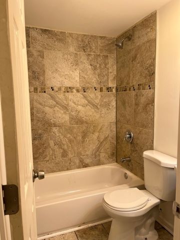 16226 Ashland Avenue, Markham, IL 60428