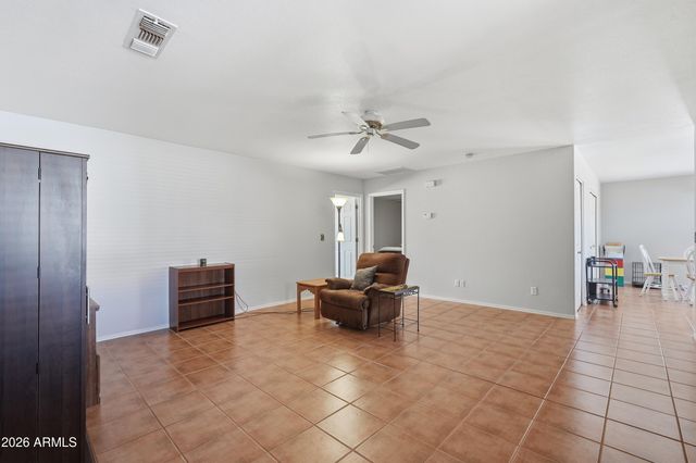 2041 S CLUBHOUSE Drive, Casa Grande, AZ 85194