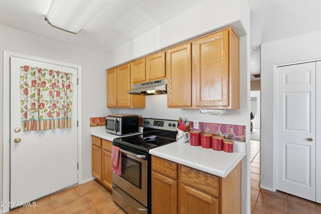 2041 S CLUBHOUSE Drive, Casa Grande, AZ 85194