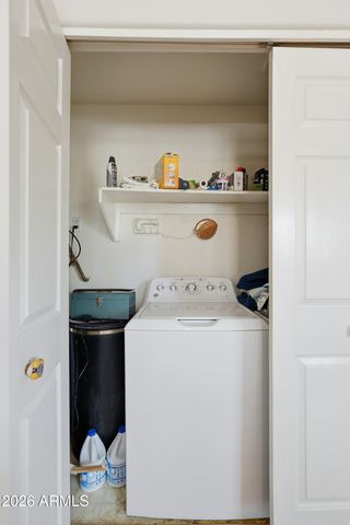 2041 S CLUBHOUSE Drive, Casa Grande, AZ 85194