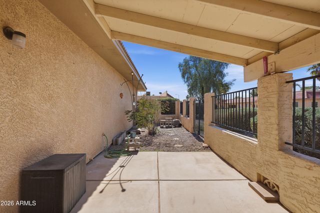 2041 S CLUBHOUSE Drive, Casa Grande, AZ 85194