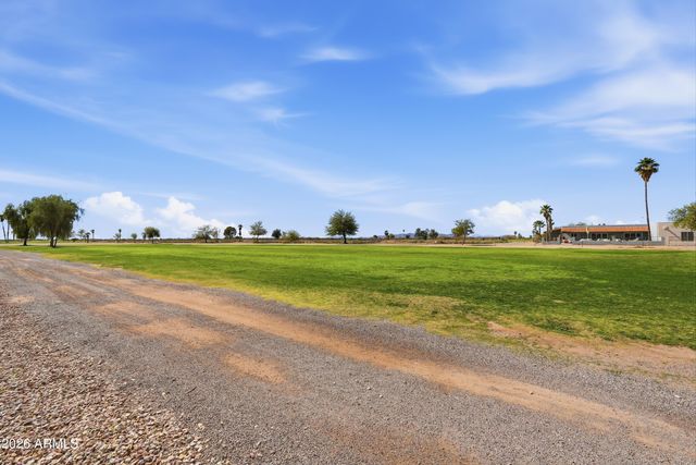 2041 S CLUBHOUSE Drive, Casa Grande, AZ 85194