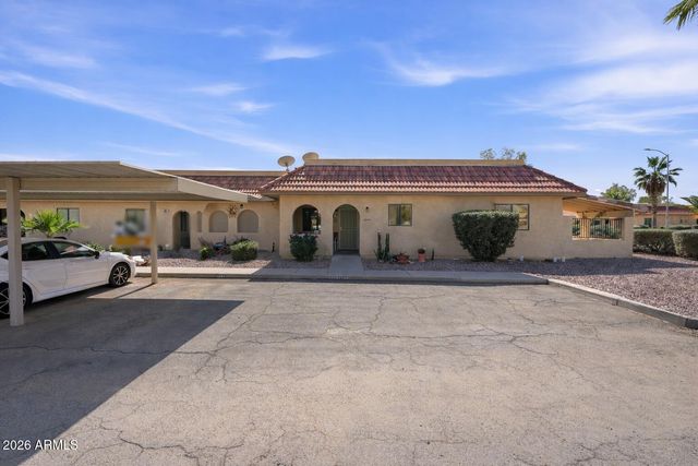 2041 S CLUBHOUSE Drive, Casa Grande, AZ 85194