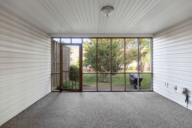 2427 Queens Lace Trail, Chattanooga, TN 37421
