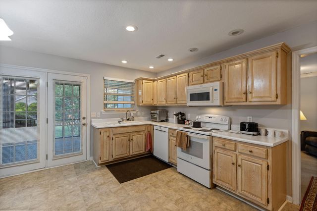 2427 Queens Lace Trail, Chattanooga, TN 37421