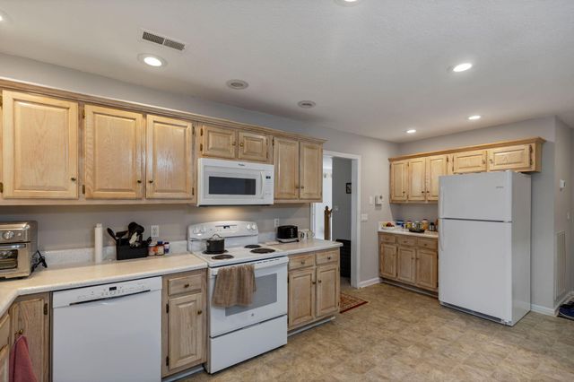 2427 Queens Lace Trail, Chattanooga, TN 37421