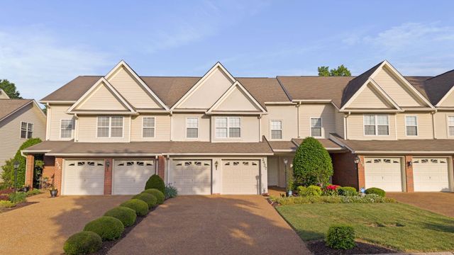 2427 Queens Lace Trail, Chattanooga, TN 37421