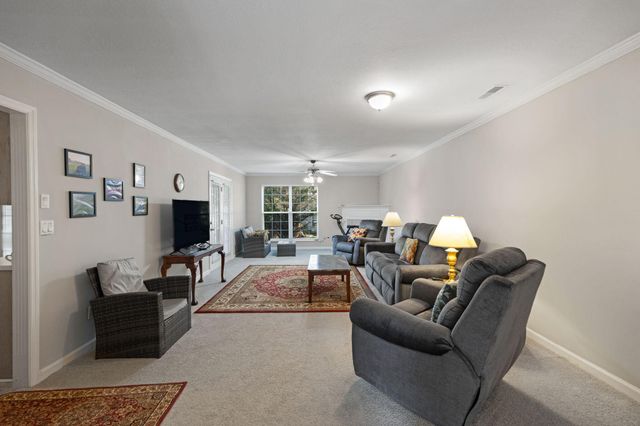 2427 Queens Lace Trail, Chattanooga, TN 37421