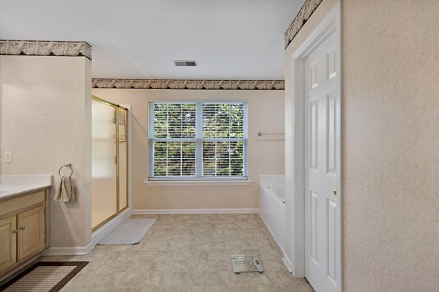 2427 Queens Lace Trail, Chattanooga, TN 37421