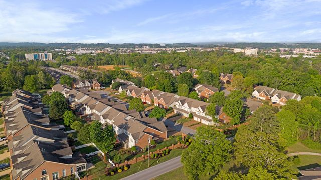 2427 Queens Lace Trail, Chattanooga, TN 37421