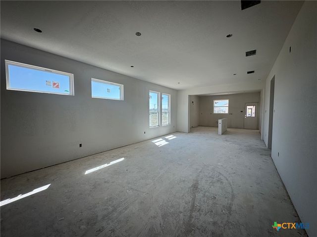 8011 Timber Hollow Lane, Temple, TX 76502