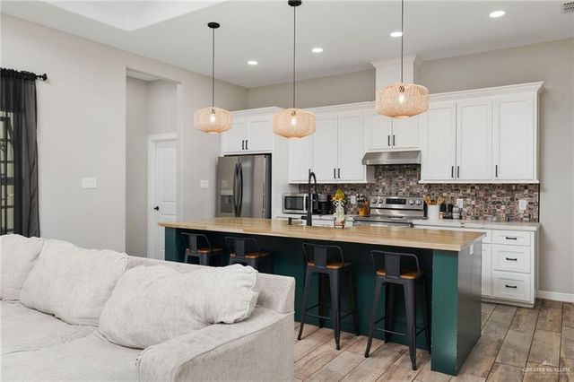 3101 E Kennedy Avenue, Alton, TX 78573