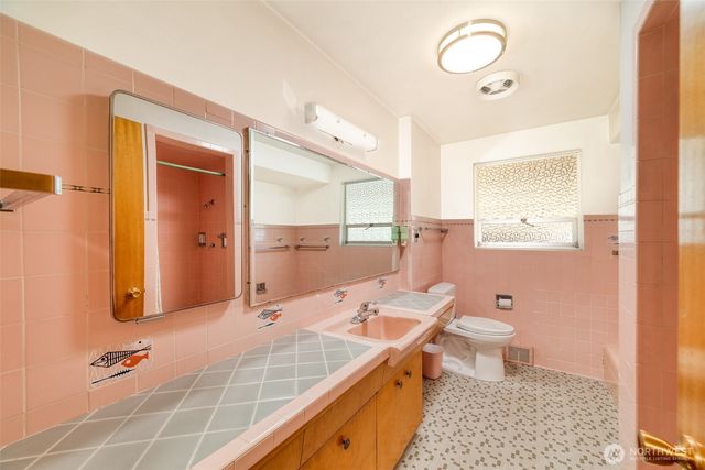 3737 S 194th Street, Seatac, WA 98188