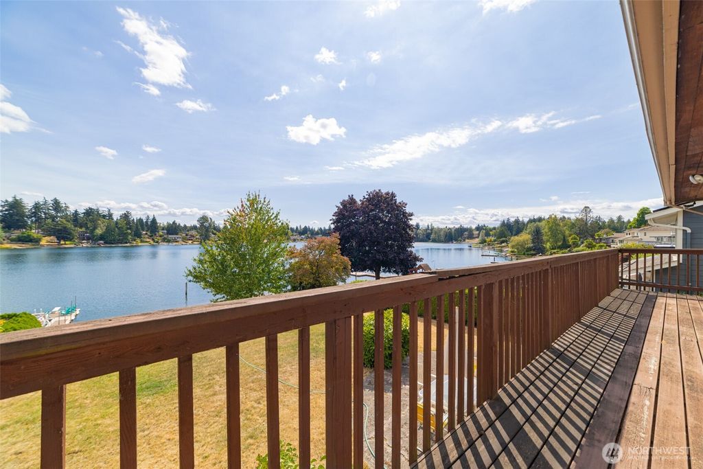 3737 S 194th Street, Seatac, WA 98188
