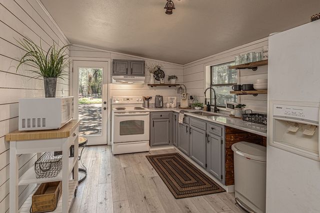 15879 Ranchette Road, Terrell, TX 75161