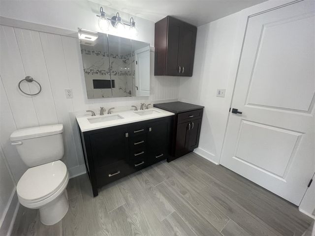 7466 Bunkerhill Road, Jackson, MI 49201