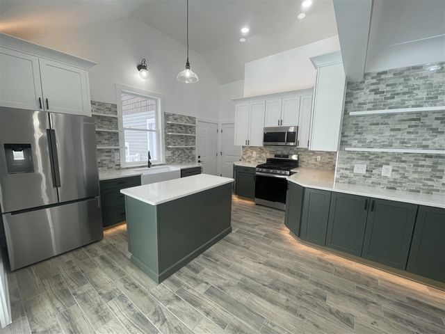 7466 Bunkerhill Road, Jackson, MI 49201