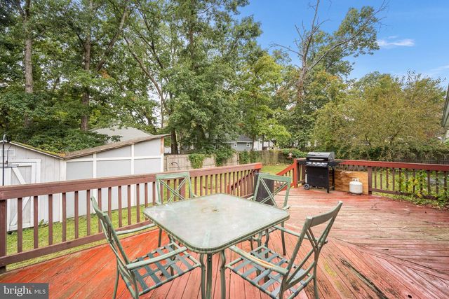 11 CLOVER ST, Browns Mills, NJ 08015