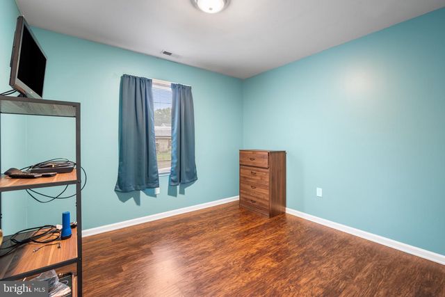 11 CLOVER ST, Browns Mills, NJ 08015