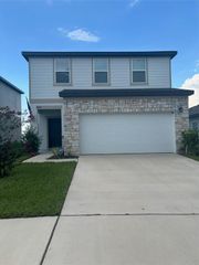 38403 HONEYSUCKLE DRIVE, Dade City, FL 33525