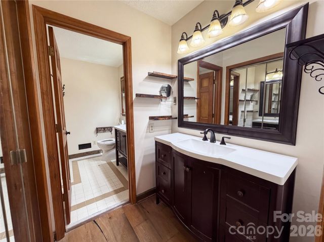 8612 Piccadily Lane, Harrisburg, NC 28075