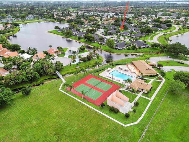 4383 Willow Pond Circle, West Palm Beach, FL 33417