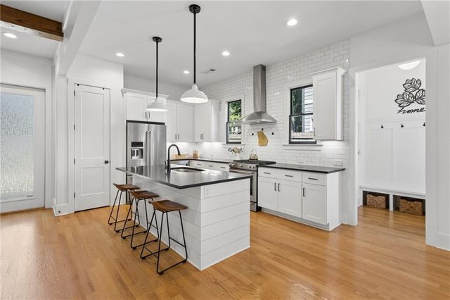 198 Hutchinson Street NE B, Atlanta, GA 30307