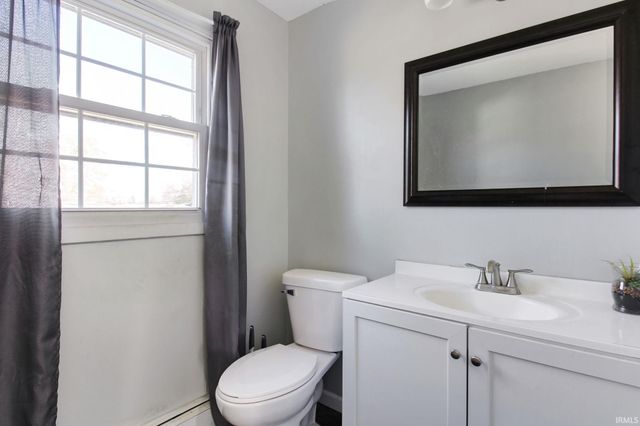 1904 MOHR Drive, Kokomo, IN 46902