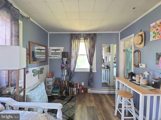 882 SAWYER AVE, Vineland, NJ 08360