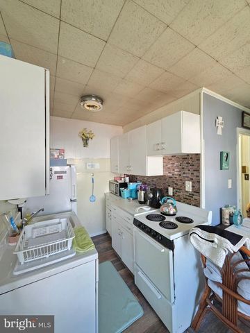 882 SAWYER AVE, Vineland, NJ 08360