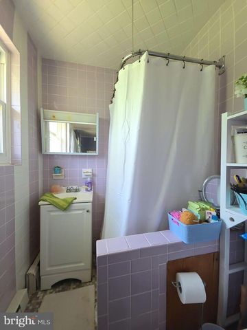 882 SAWYER AVE, Vineland, NJ 08360