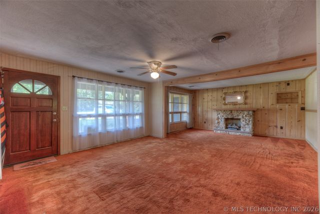8925 E 15th Street, Tulsa, OK 74112
