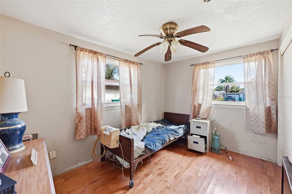 Image 12 of property listing at 2768 BELLE HAVEN DRIVE, Clearwater, FL 33763