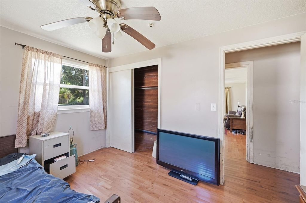 Image 13 of property listing at 2768 BELLE HAVEN DRIVE, Clearwater, FL 33763