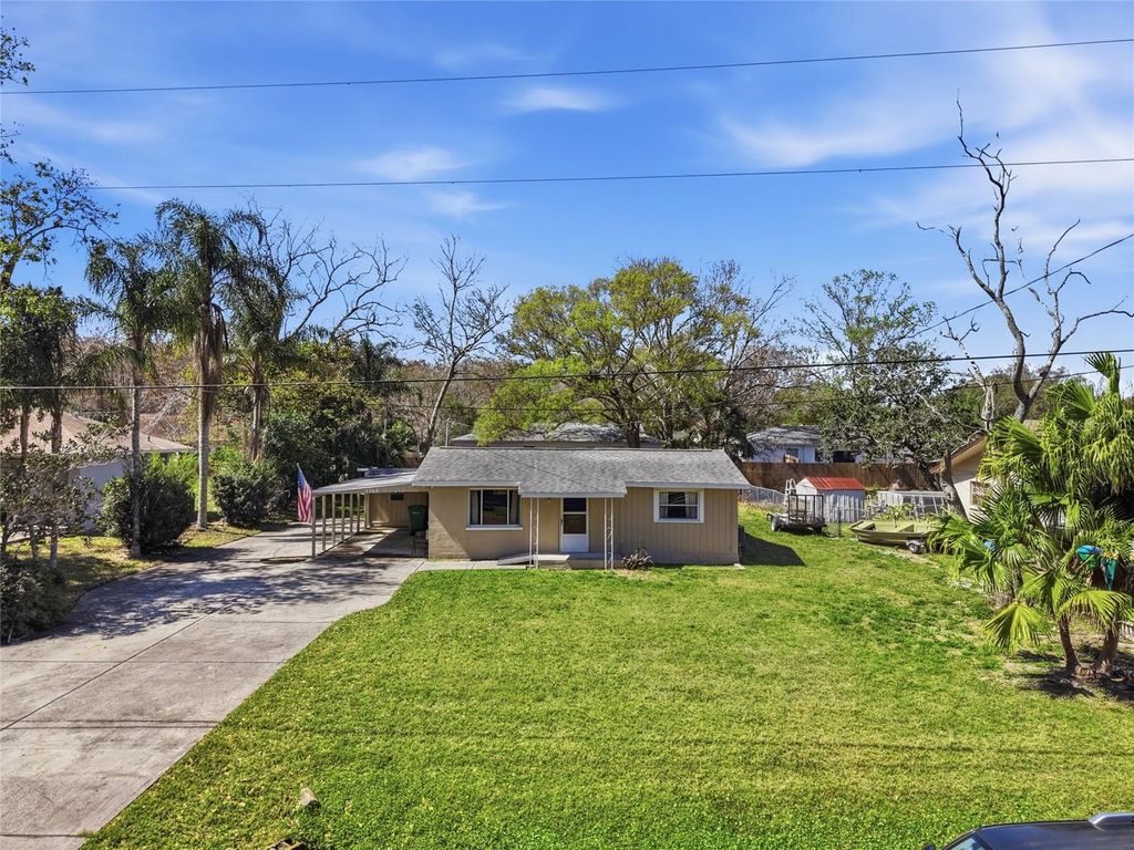 Image 27 of property listing at 2768 BELLE HAVEN DRIVE, Clearwater, FL 33763