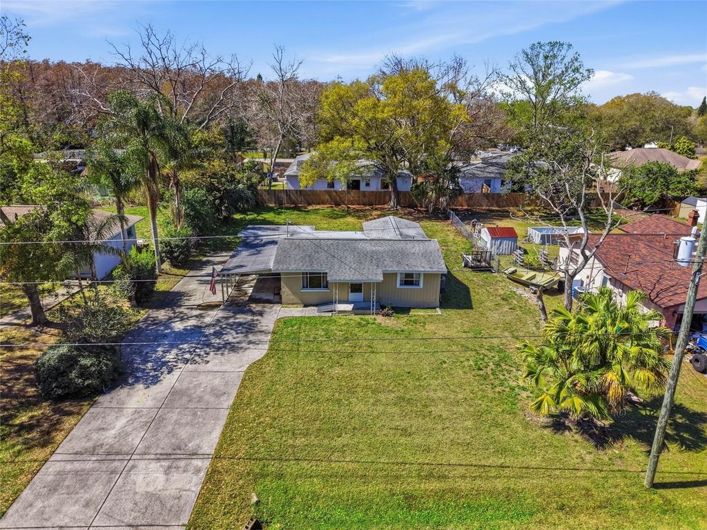 Image 29 of property listing at 2768 BELLE HAVEN DRIVE, Clearwater, FL 33763