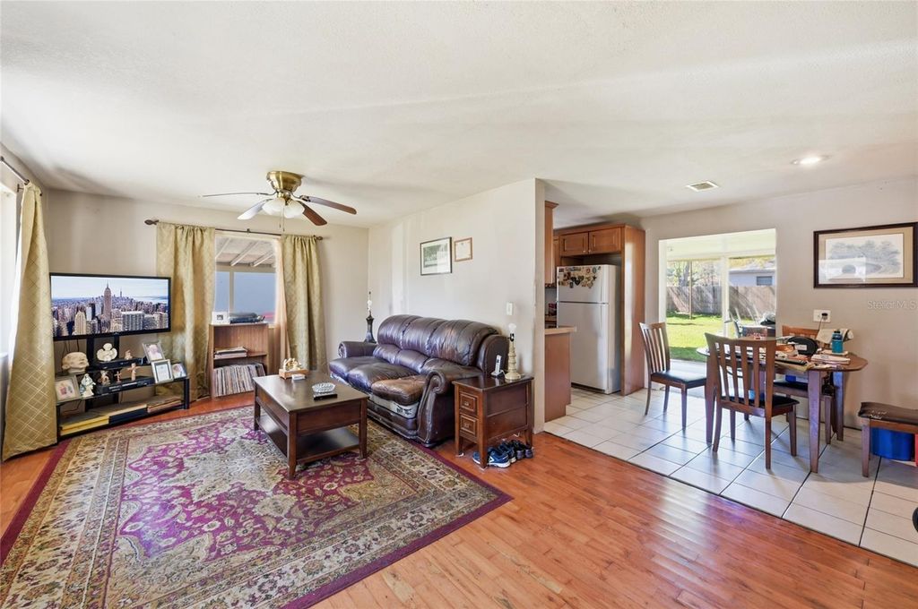 Image 6 of property listing at 2768 BELLE HAVEN DRIVE, Clearwater, FL 33763