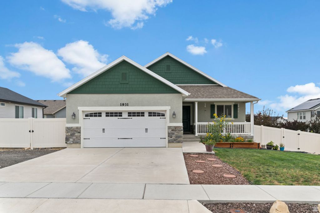 1931 N 370 E, Tooele, UT 84074 — exterior