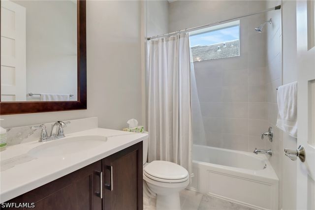 6299 Arriba AVE, Naples, FL 34113