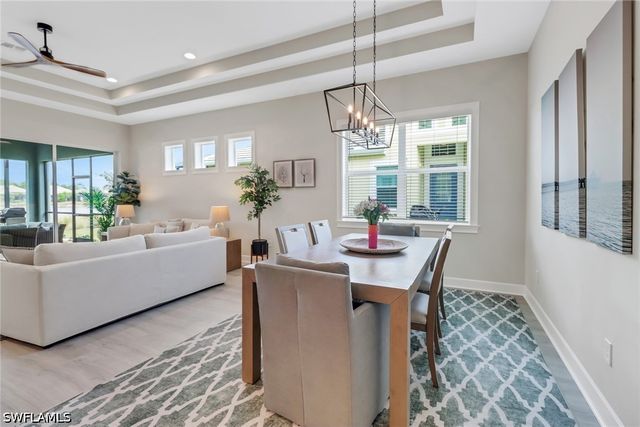6299 Arriba AVE, Naples, FL 34113